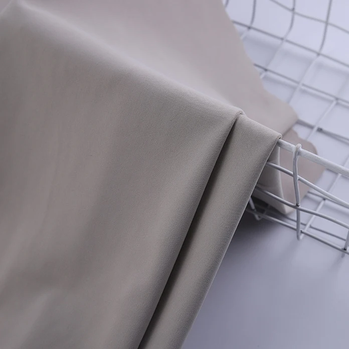 High Quality 4 Way Stretch 280GSM 90% Nylon 10% Spandex Sportswear Yoga Fabric Nude Knitted Fabric for Legging