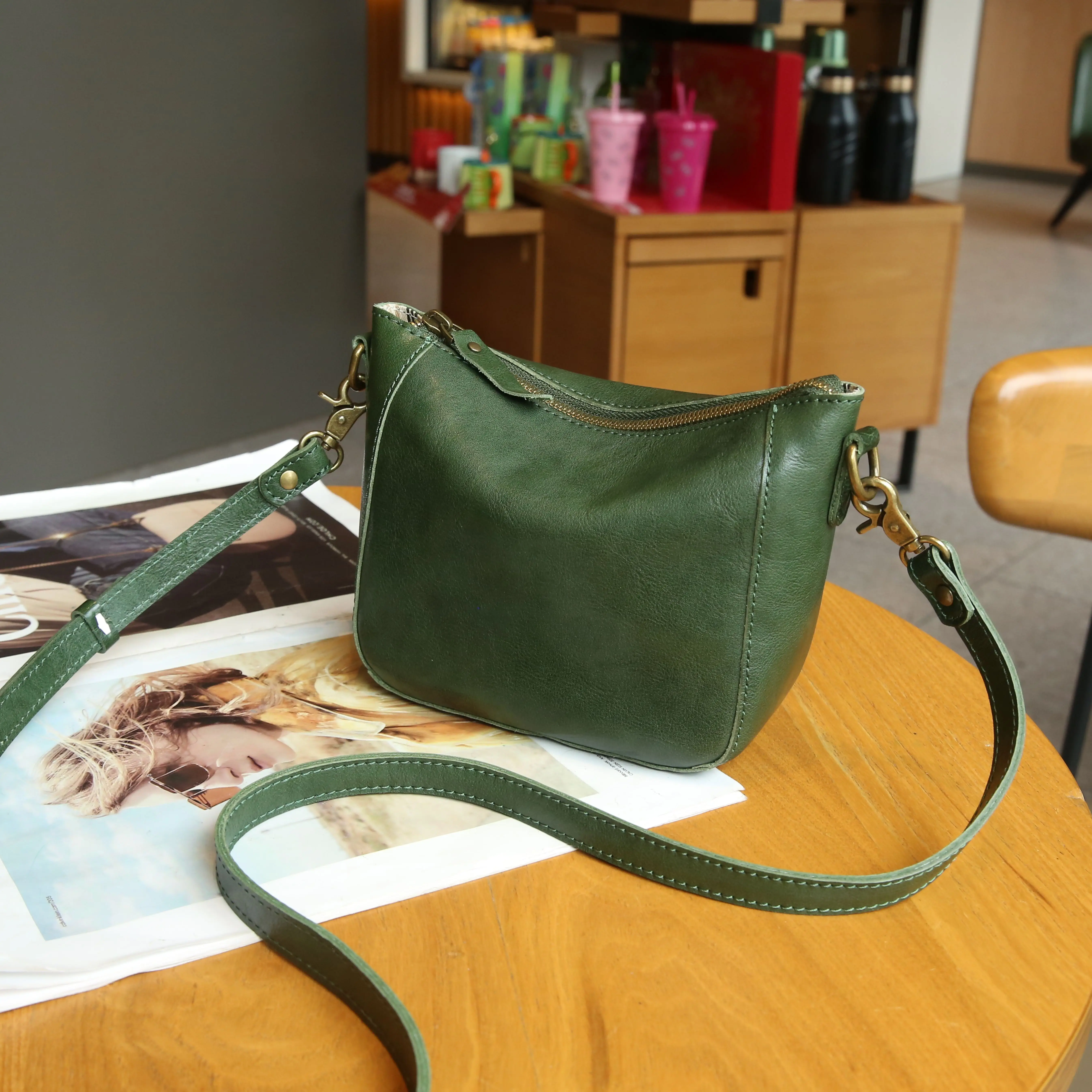 Cowhide Leather Women Shoulder Bags Large Capacity Clutch Handbags Italian Genuine Leather Bag