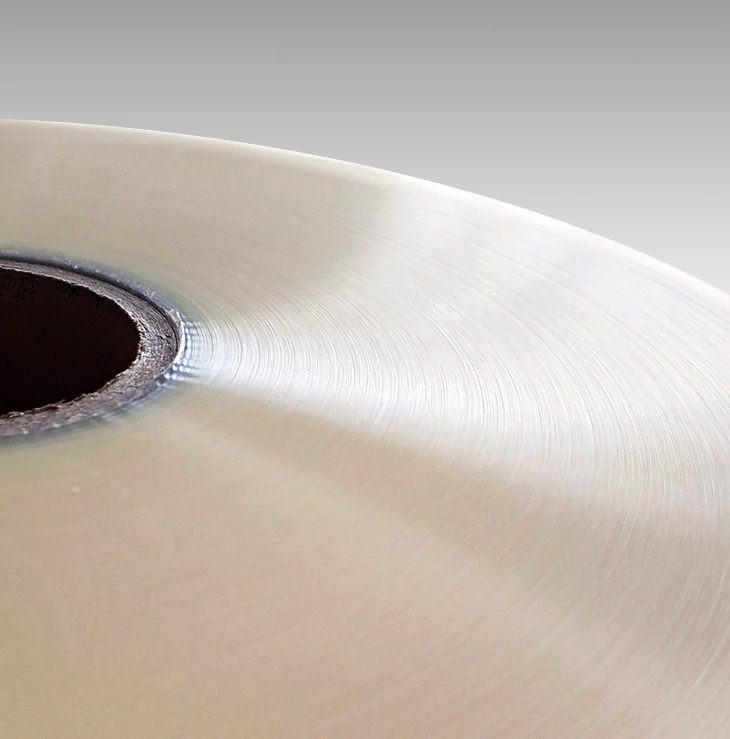 Custom Transparent Gloss Cigarette Film Single Side Bopp Heat Sealable Film For Tobacco