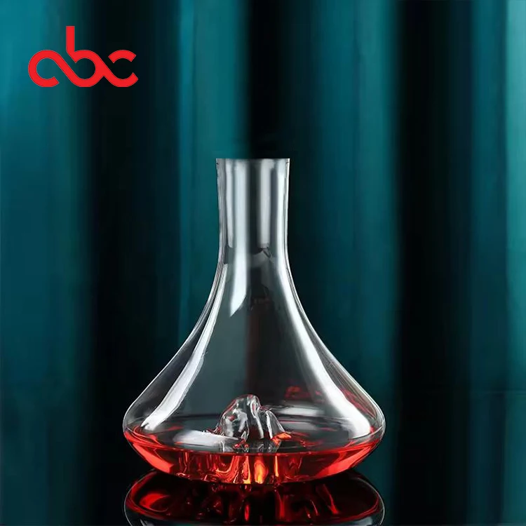 Red Wine Decanter Set Hand Blown Crystal Glass Wine Decanter With Gold Foil