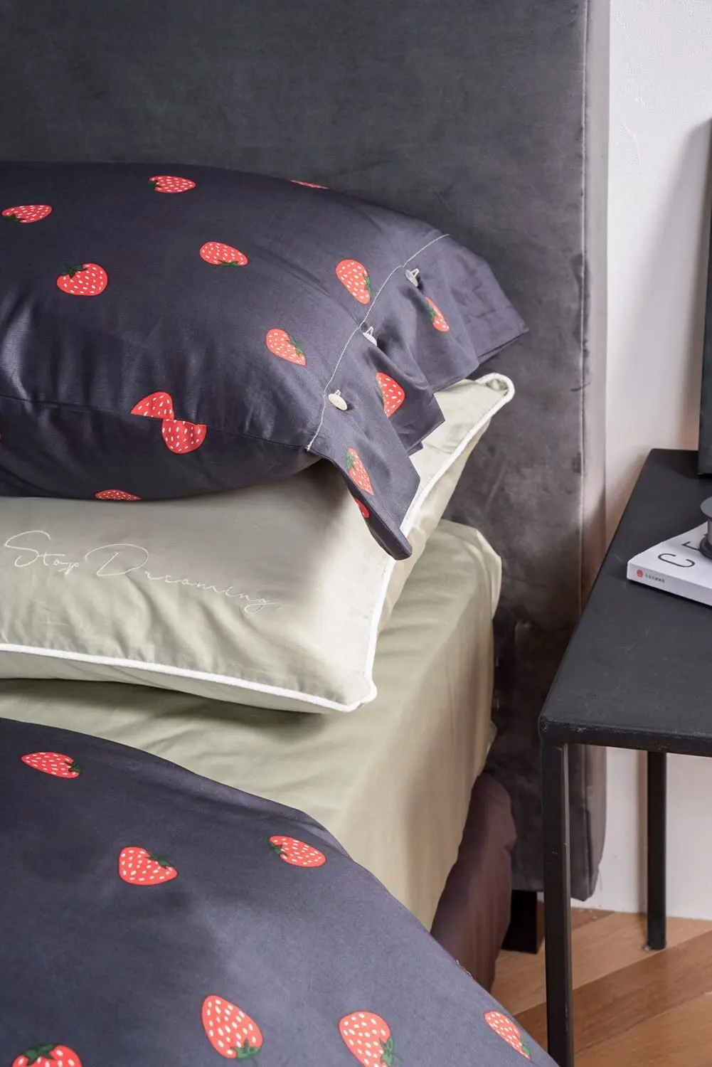 60S cotton Small strawberry print bed linen bedding sets queen king size luxury bed linen set comforter bedding sets