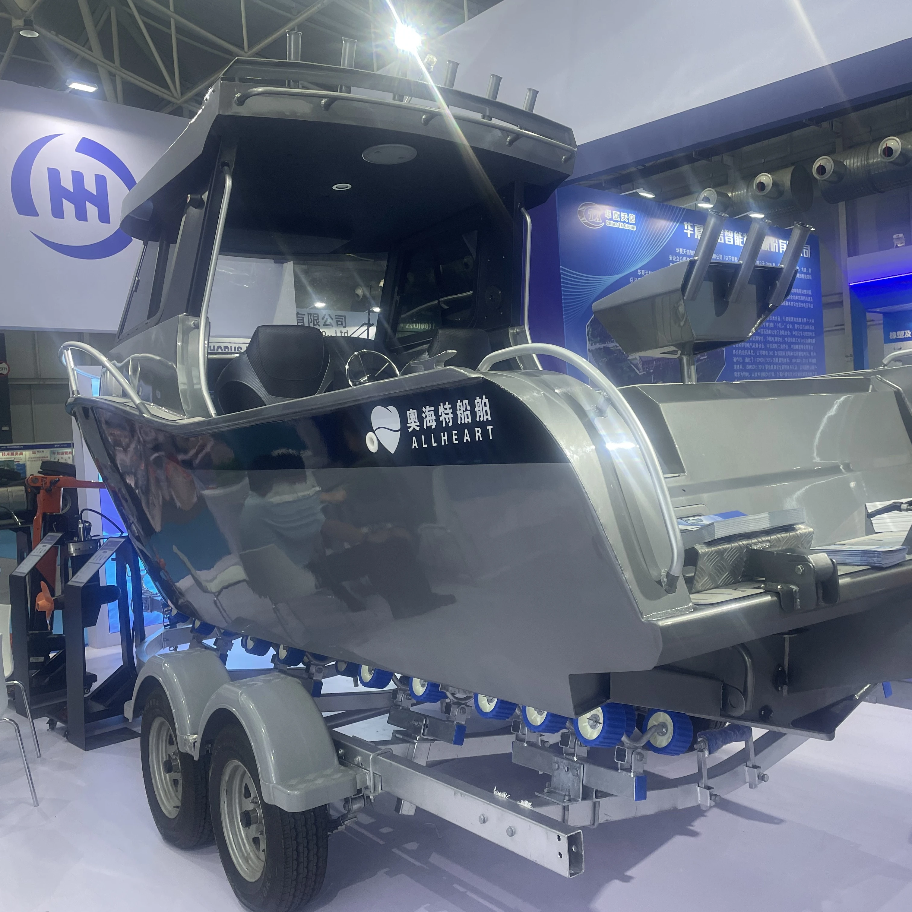 Seaman 650 customized 21ft 6.5 meters center console speed aluminum fish yacht boat with nice looking