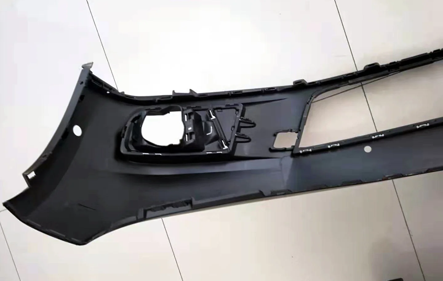 5N0807217E Front Bumper For VW Volkswagen Tiguan 2012