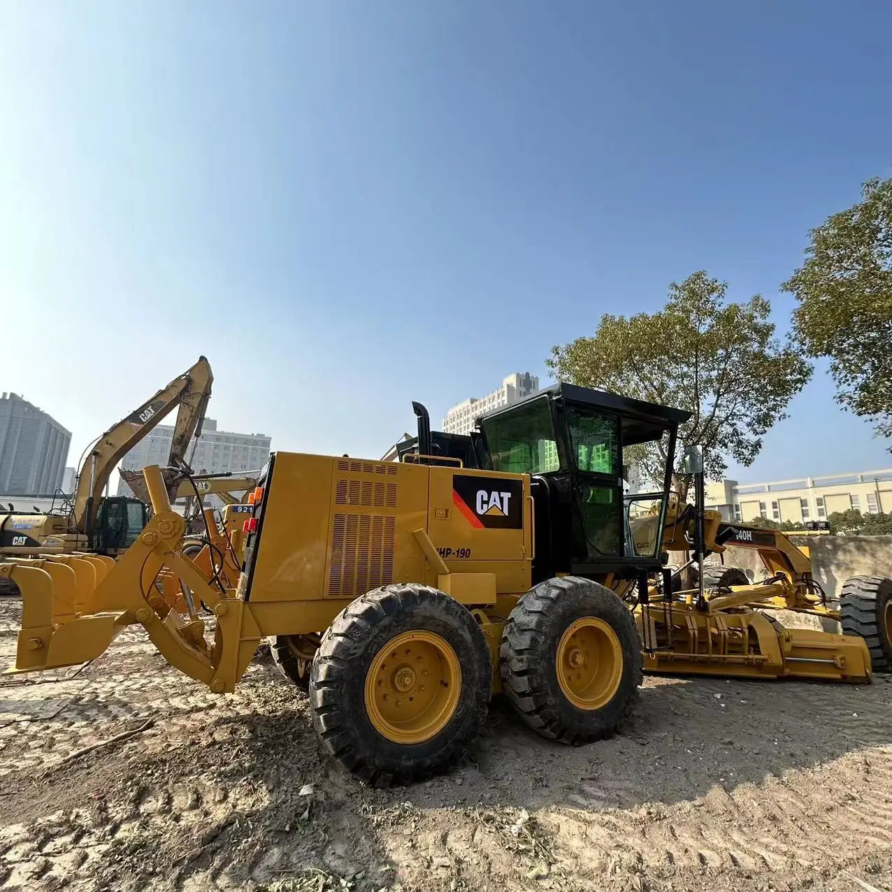 0riginal condition caterpillar 95% new used 140H motor graders cat 140h 140g 140K