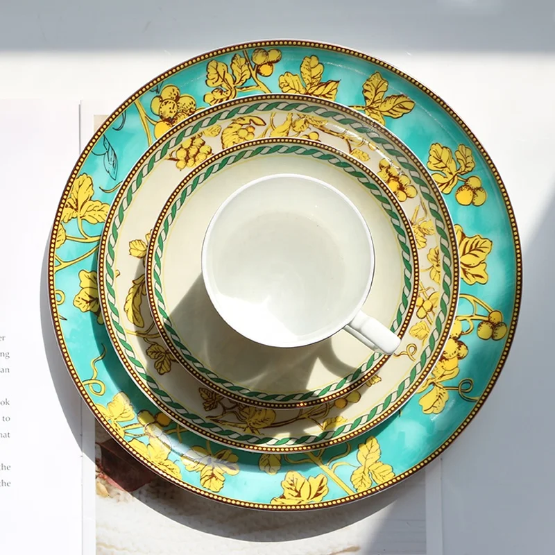 light luxury porcelain vintage custom design colorful green bird decal 16 pcs dinner set for wedding