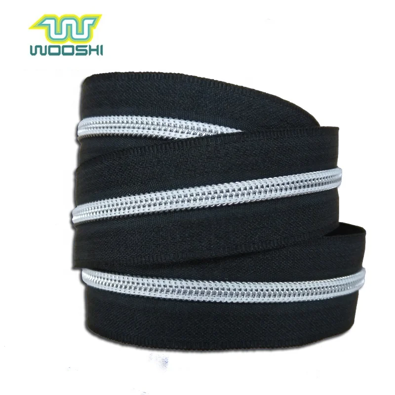 High Quality Factory Price OEM Plating Silver Teeth Nylon Coil Zipper Rolls for Bag