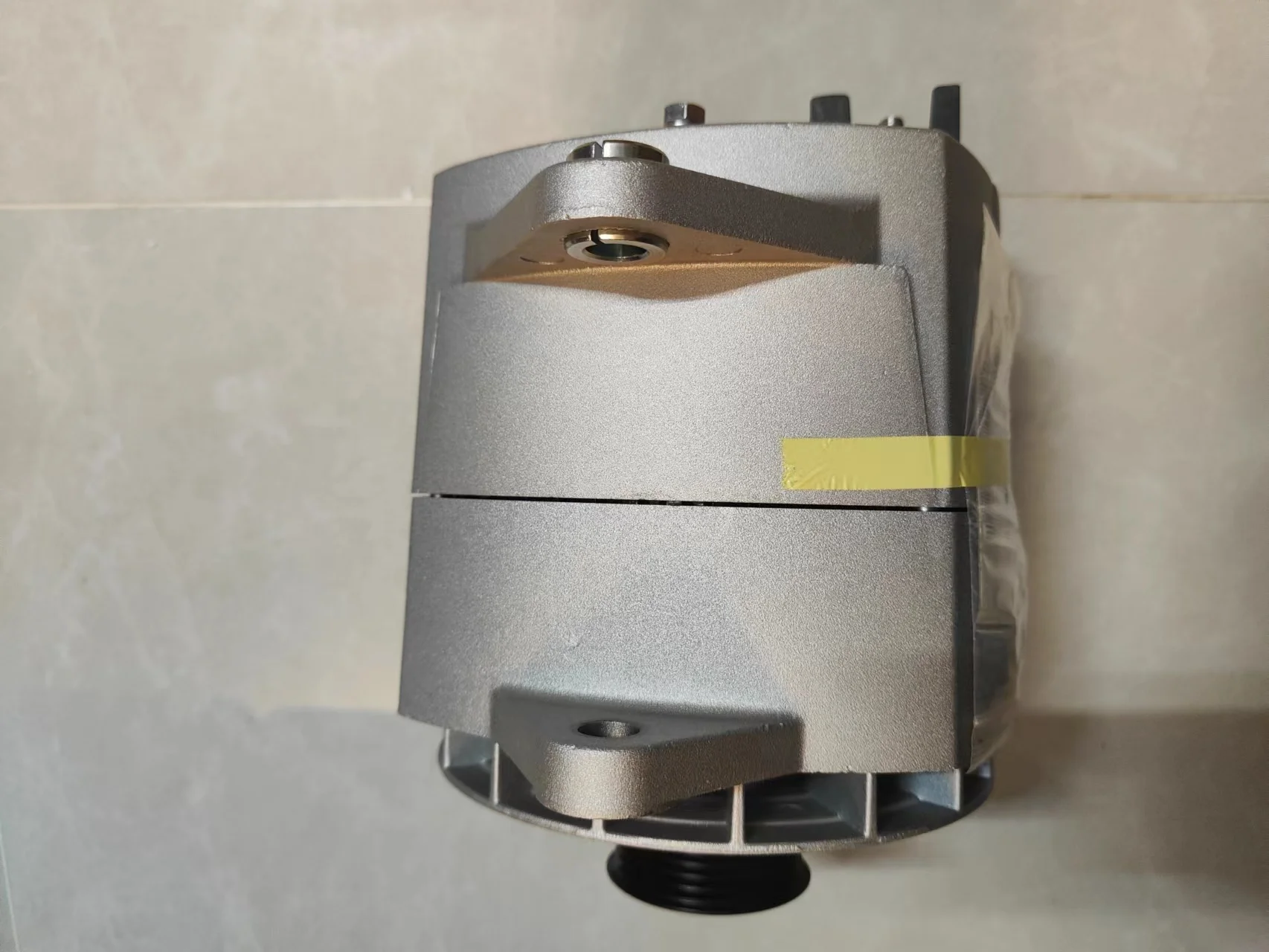 High Quality Factory Price Alternative Energy Generators YUTONG ZK6898HE Bus Spare Parts