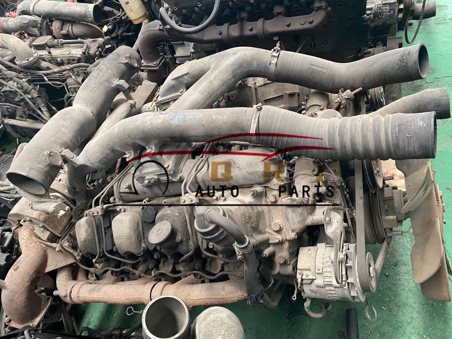 The good condition engine 8DC9 twin turbo engine with good price in stock