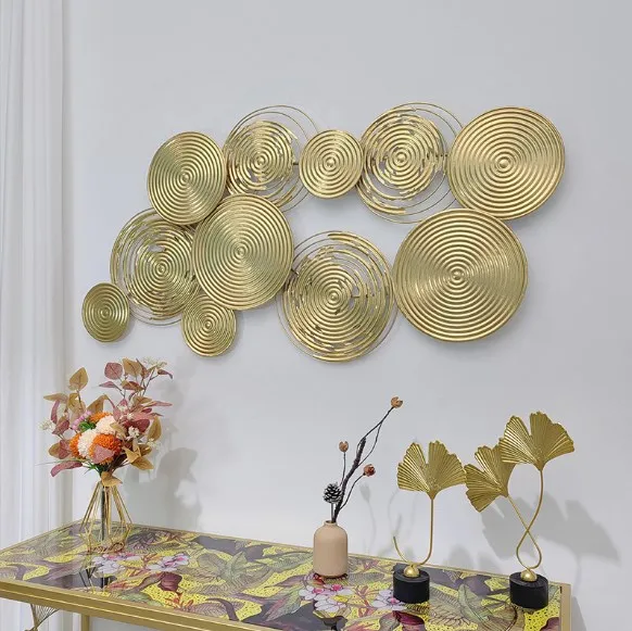 Light luxury metal wall decoration creative iron hollowed out three-dimensional wall decoration