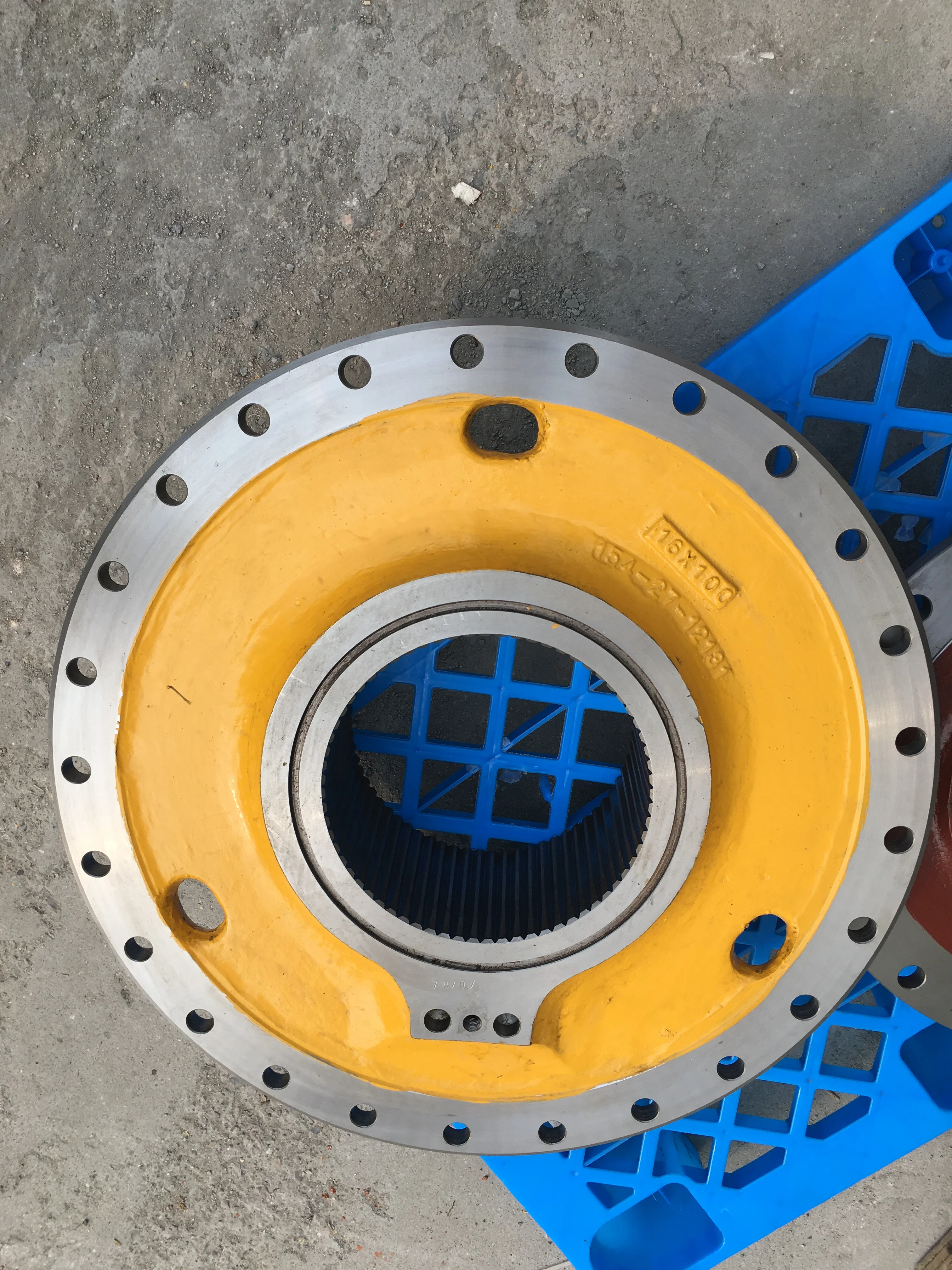 Запчасти для бульдозеров звездочки концентратор 113-27-41330 бульдозера D31P-18