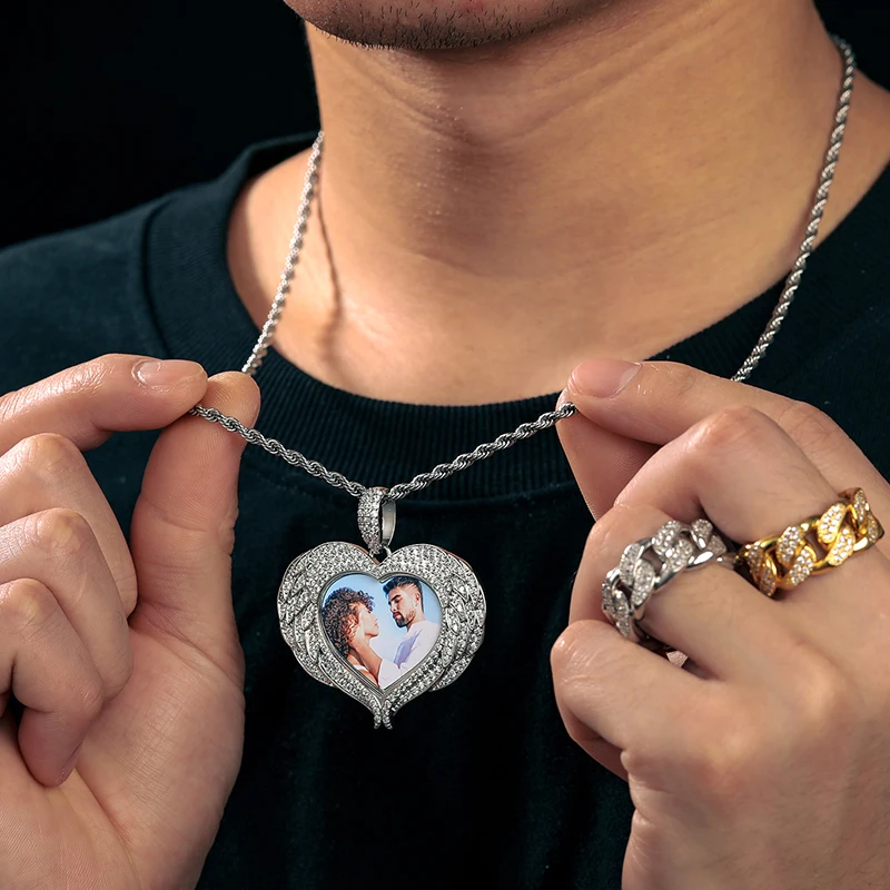 Dropshipping New Arrival Lovers Gift Gold Plated Copper CZ Diamond Iced Out Heart Wing Custom Photo Pendant Necklace