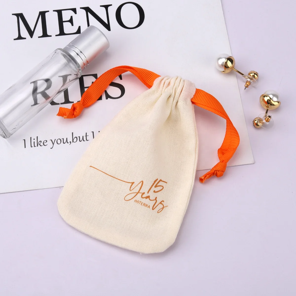 Wholesale Cotton Linen Nail Polish Storage Cosmetic Drawstring Bag Custom Logo Cream Linen Cotton Gift Pouch