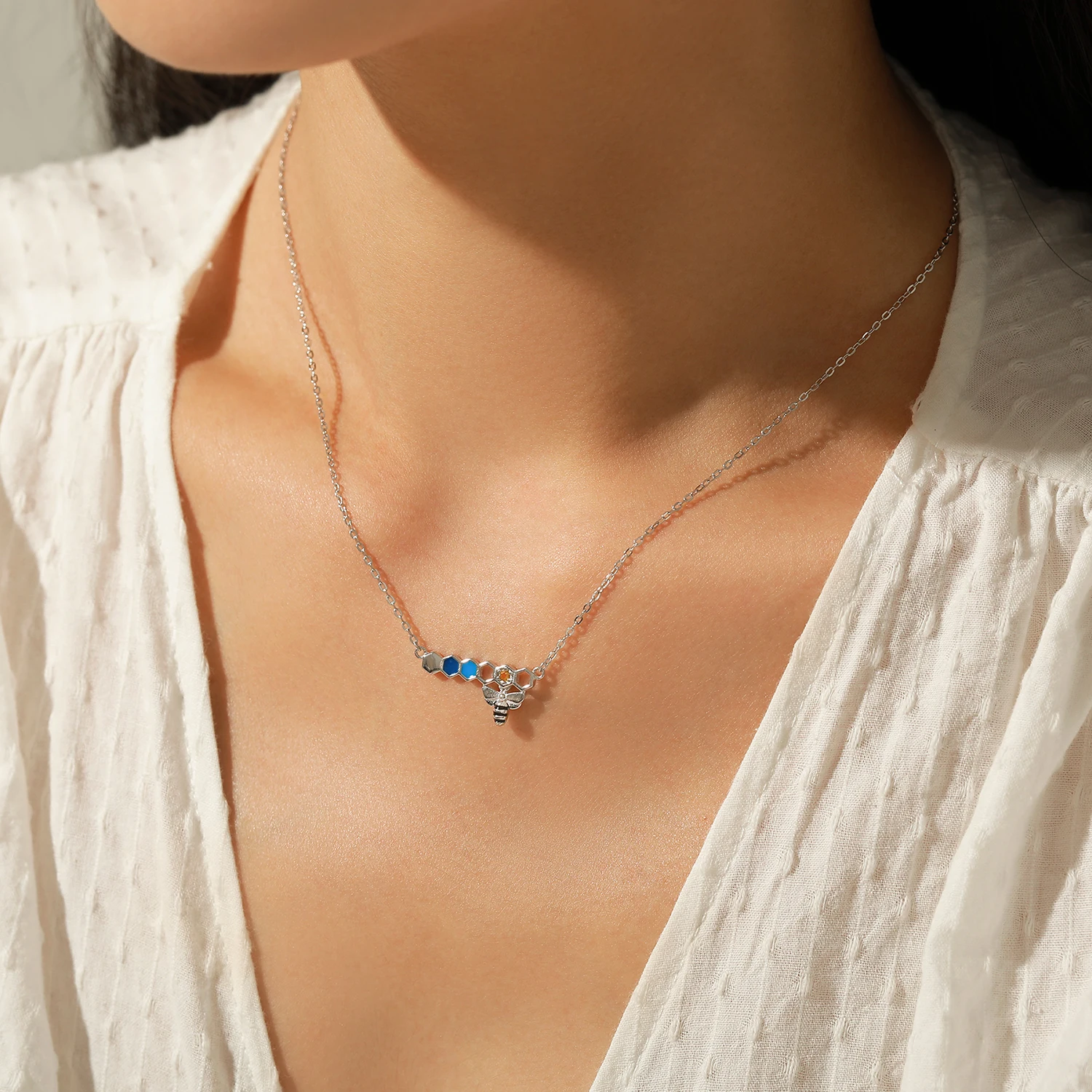 925 Sterling Silver Original Cute Rainbow Color Honeycomb Bee Link Chain CZ Pendant Necklace For Women Fine Jewelry