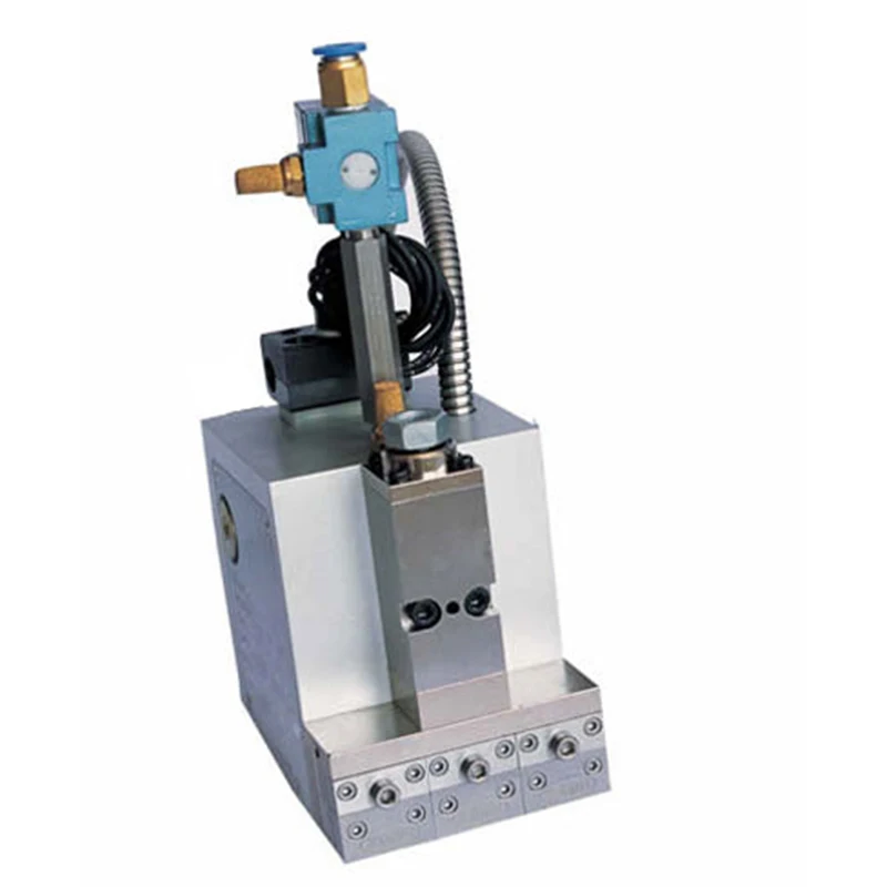 Liujiang Hot Melt Fiber/Scrape/Spiral Spraying Glue Gun For Packaging 50mm 100mm 200mm Slot Die Head