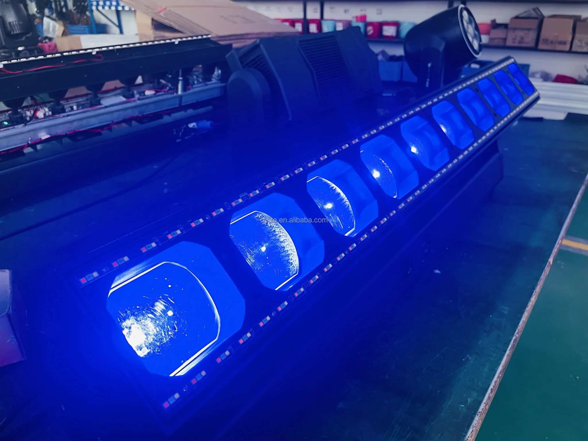 Led Bar Pixel Light RGB Stage Wash Zoom Light Bar 10x60w Zoom Wash with LED Strips Light For Performance Bar Night Club