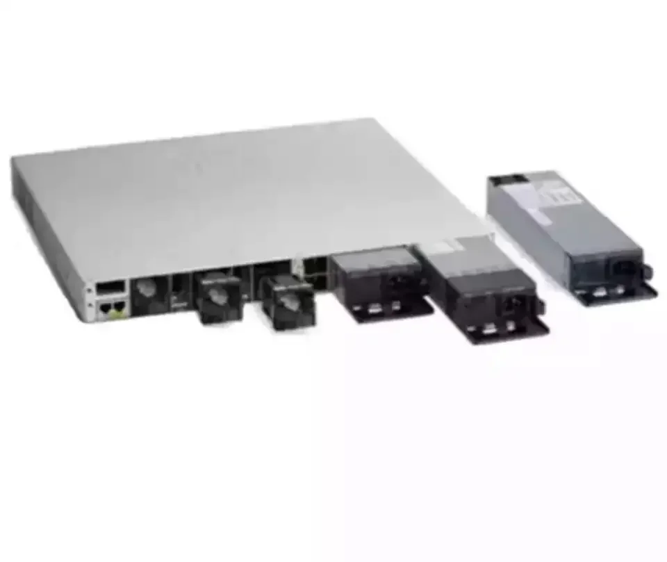 Network Switches 24 PoE+ Network Essentials Ethernet Switch C9200L-24PXG-4X-E for 9200 Series