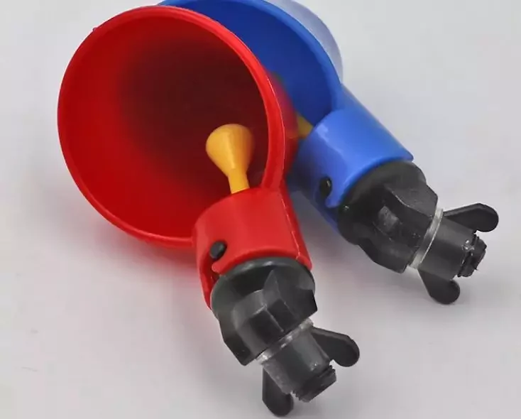 Automatic birds drinker chicken pigeon drinking bowl quail  water drinker with cup