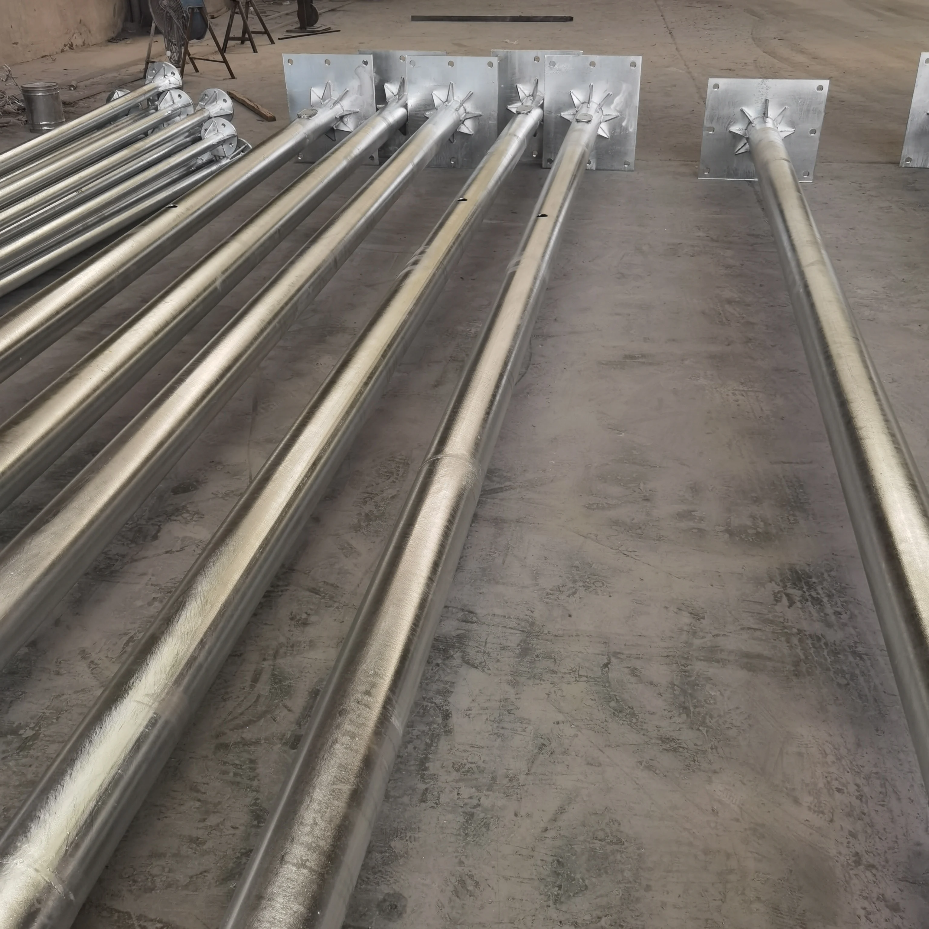 5meters 6meters High Street Light Poles Steel Poles Galvanized Outside Street Light Pole