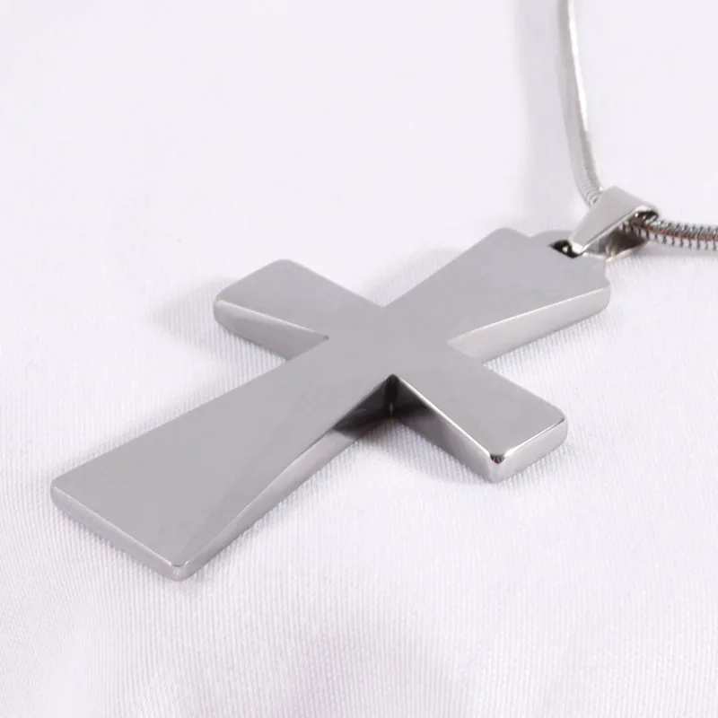 High Quality Korean Style No Tarnish Tungsten Steel Waterproof Cut Pattern Blank Cross Choker Pendant Necklace