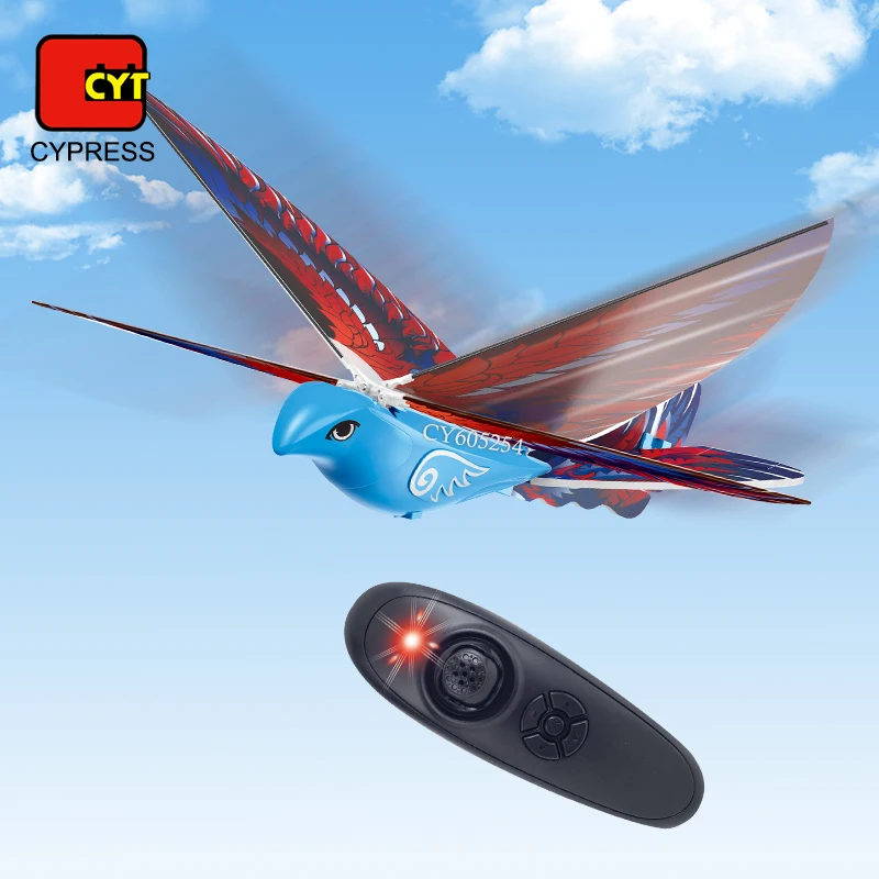 Popular 2.4Ghz Outdoor Flying RC Bird Toy Easy To Fly Remote Control Toys Bird Model With Light