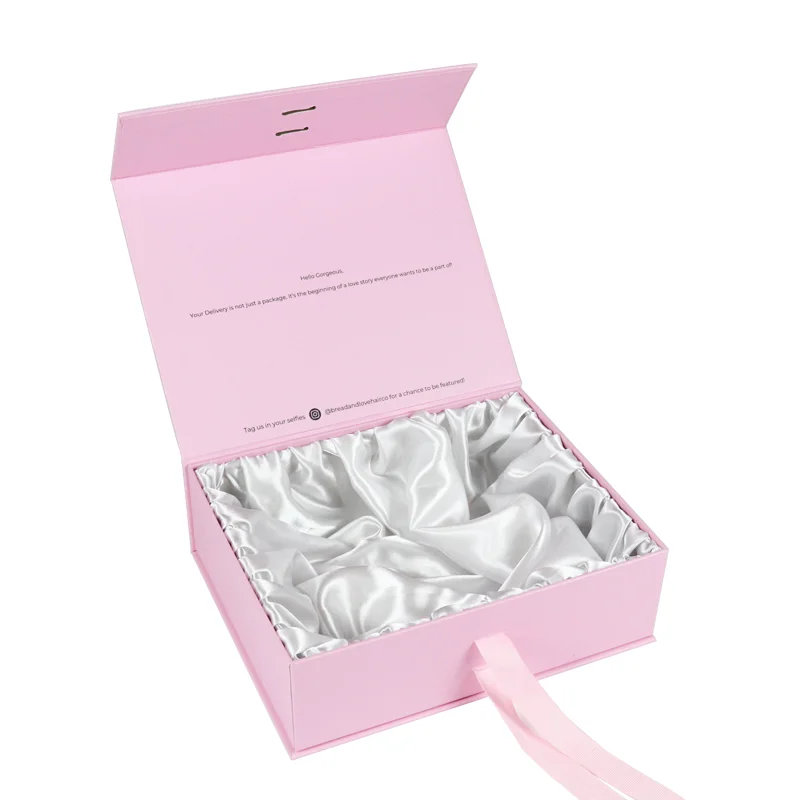 Recycled Hair Clips Karton Packaging Boxes  Biodegradable Magnetic Flat Box Luxury Gift Sets Paper Box for Men and Women