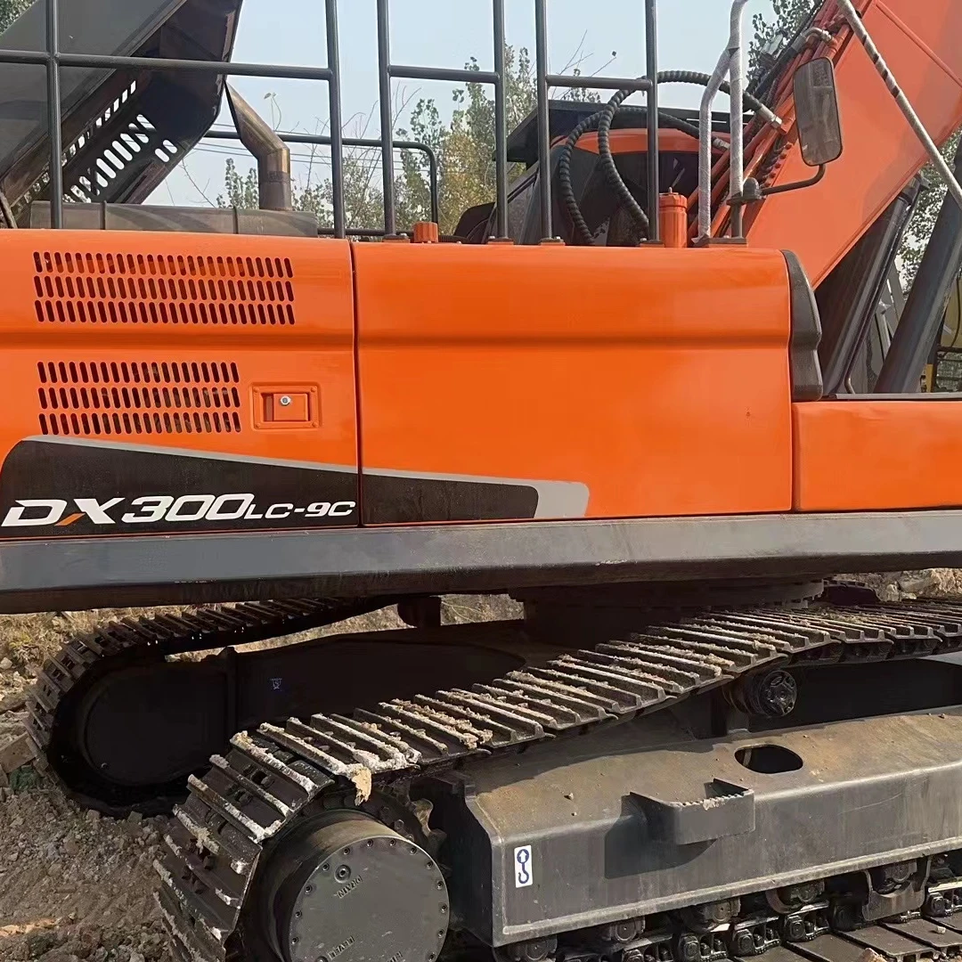 Заводская цена подержанного строительного оборудования Doosan DX 300 гусеничный экскаватор машина