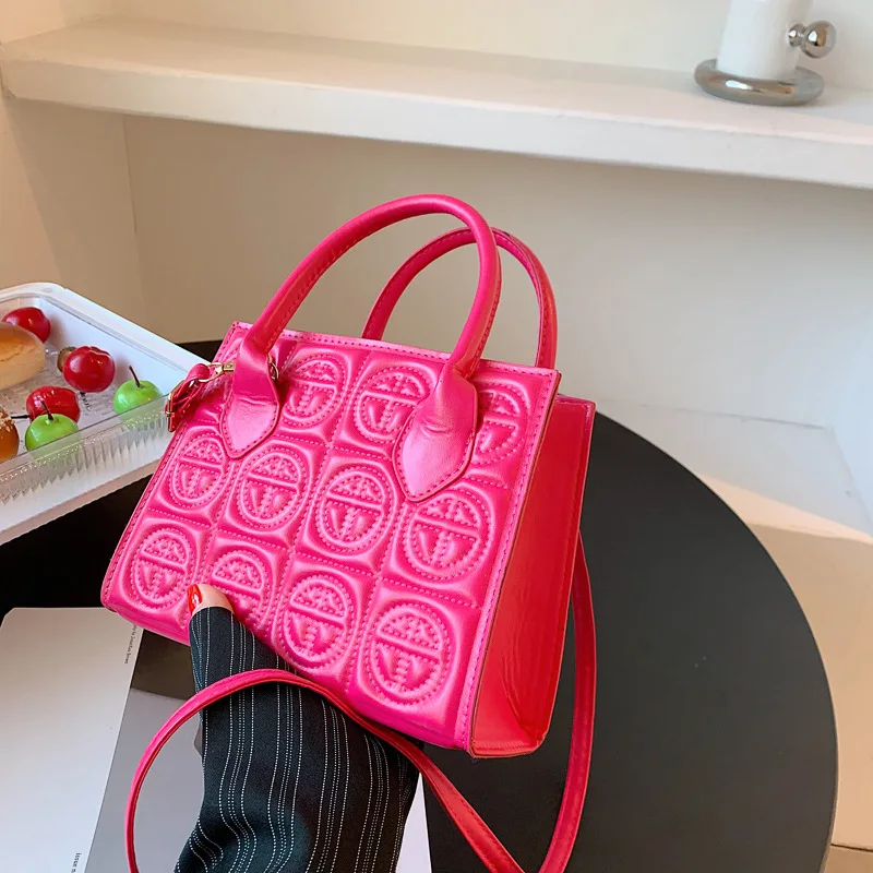 Luxury PU Leather Ladies Small Handbags Embroidered Shoulder Hand Bags for Women