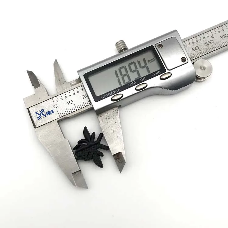 Attractive Price Logo Branding Metal Tag Personalized Clothing  For Private Labels