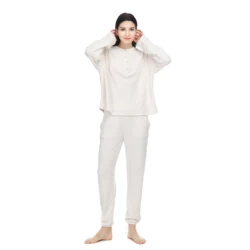 Classic Fashion Close-fitting Long Sleeve Homewear Fleece 2 Pieces Pajama Set