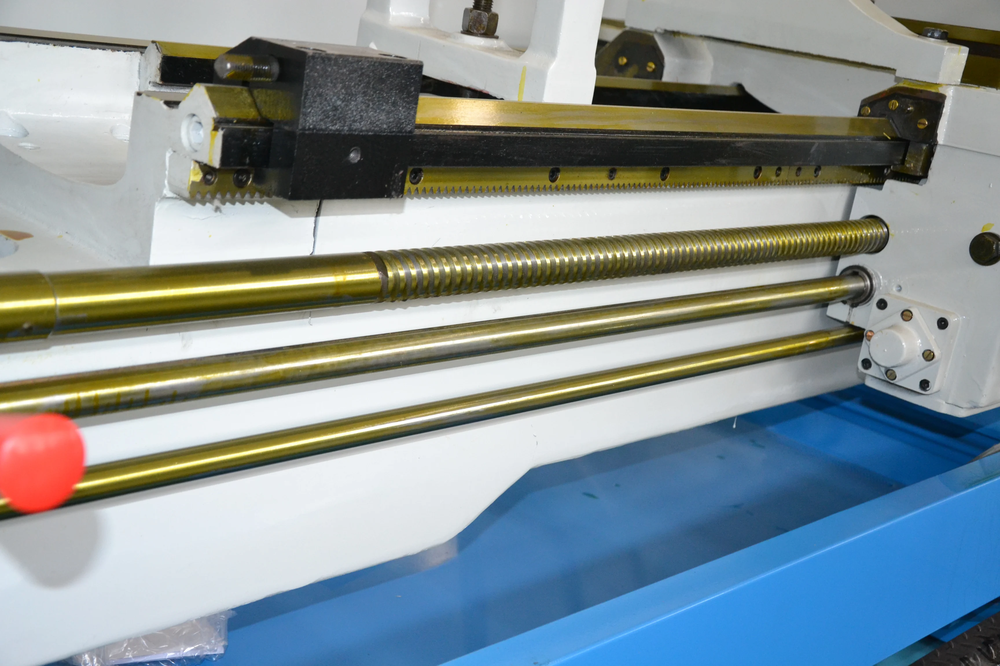 Semi Automatic Lathe Machine (C6132 C6136 C6140 C6150 C6166) Engine Lathe