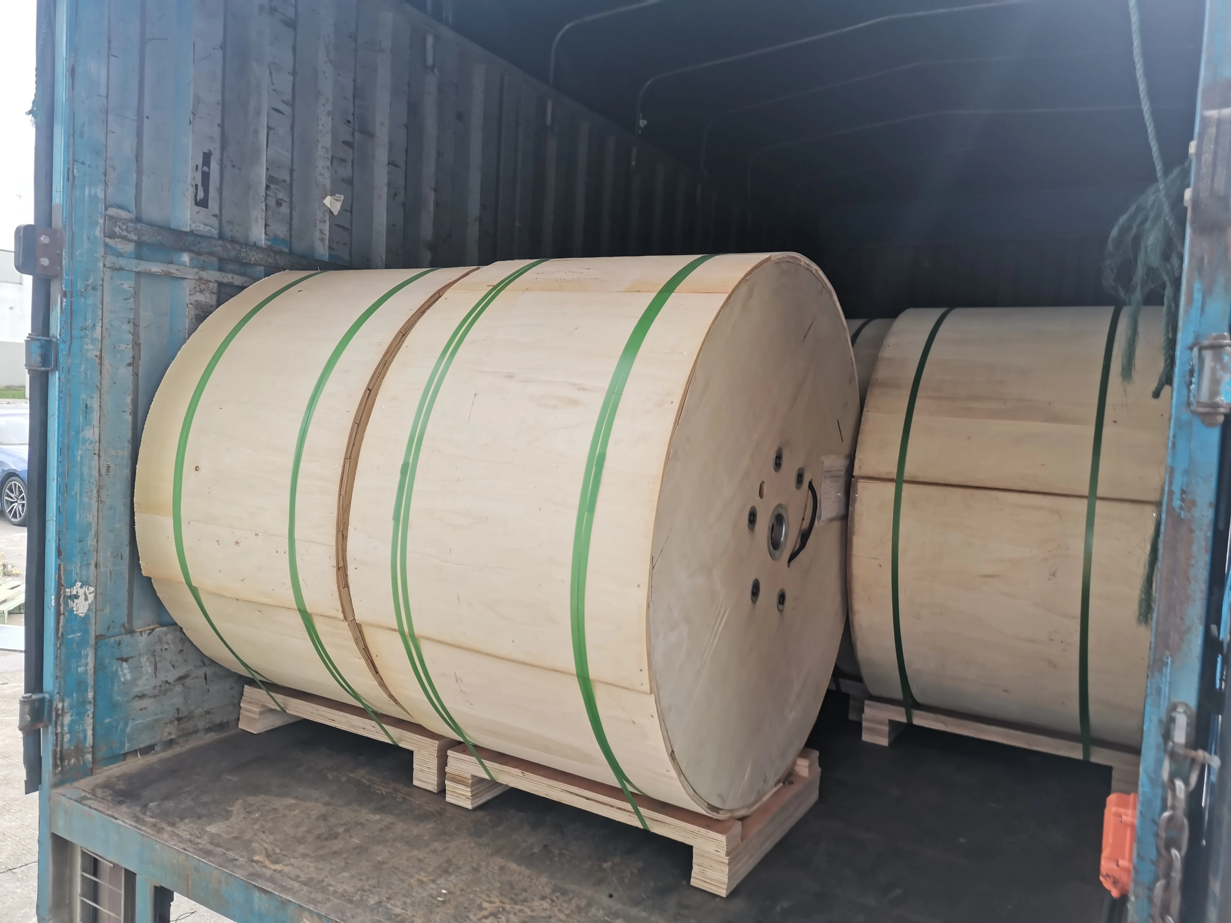 Factory CustomizedOutdoor Fiber Cable 4 12 24 Core SM G652D Steel Wire Strength Member Armored Optical