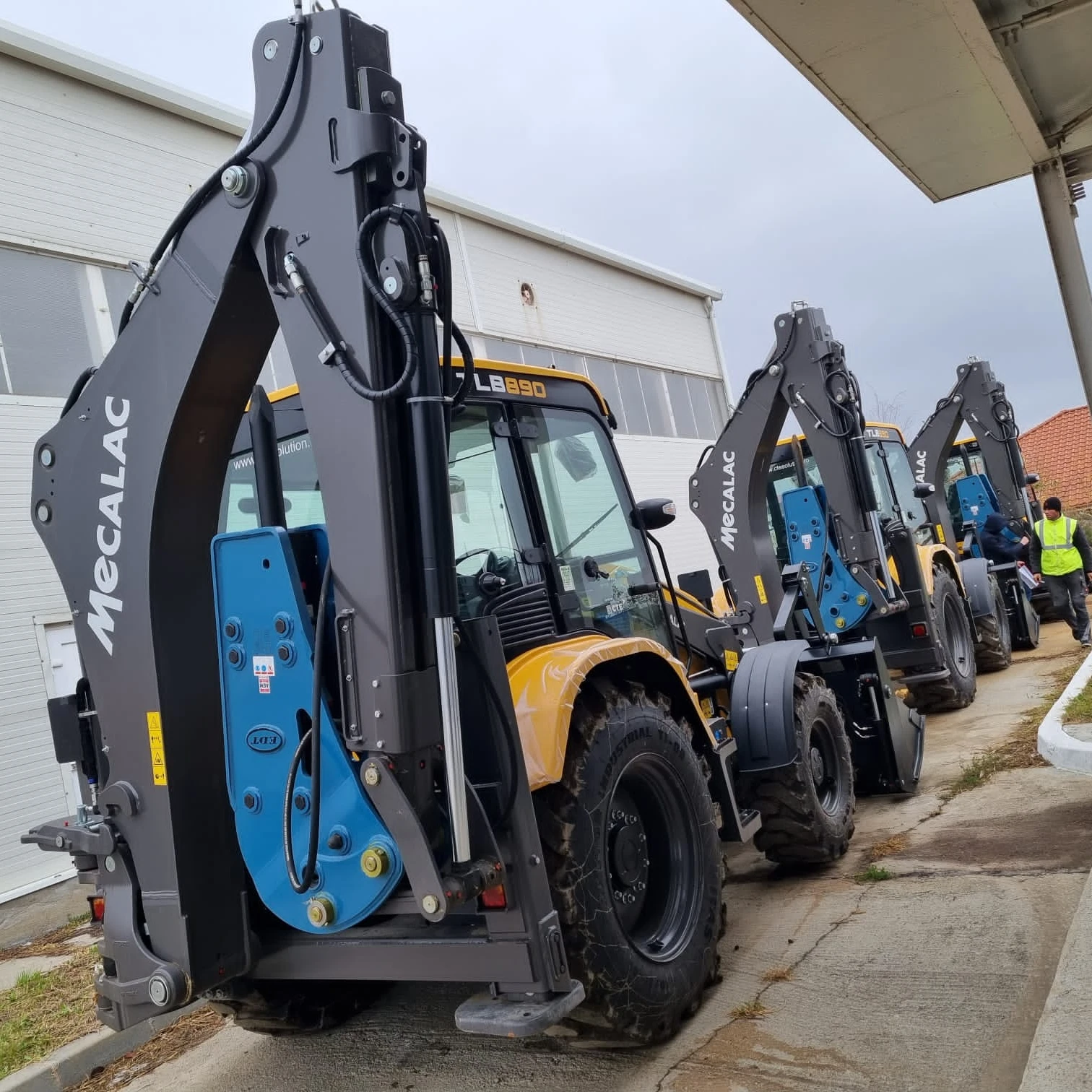 Hydraulic Breaker Skid Steer Loader Hammer New Condition Backhoe Loader with Chisel Gearbox for Construction Industries Uganda