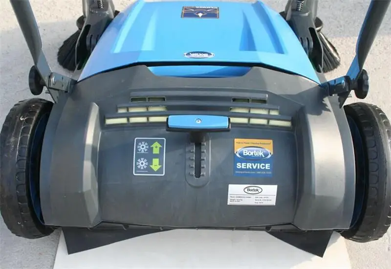 Made in China  Hand propelled mini street road sweeper