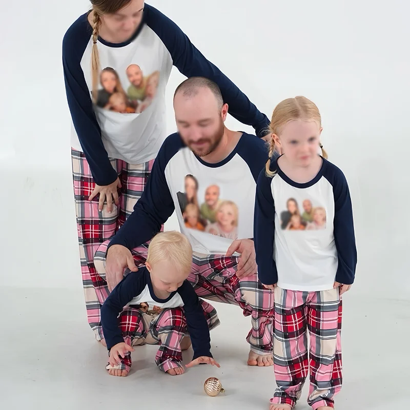 Wholesale Christmas Home Furnishing Clothes Warm Christmas Family Pajamas Sleepwear Sets For Family