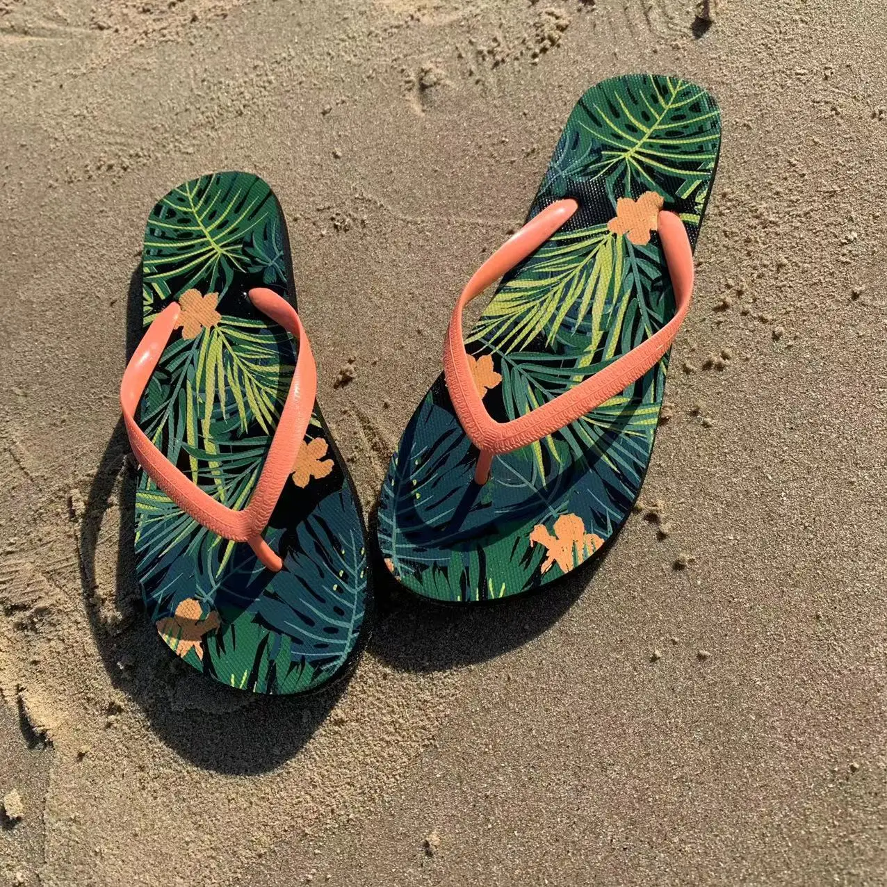 Footwear Sleepers Ladies Footwear Pantufla Chappal Sliders Flip-flops Women Flip Flops Slippers PVC Unisex Women Summer Shoes