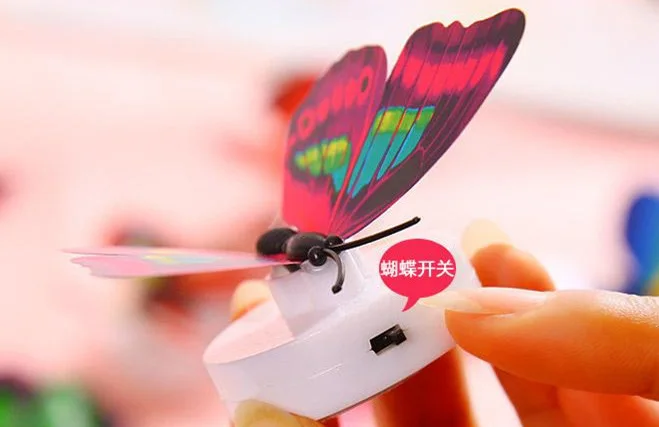 
LED 3D Butterfly Wall Stickers Night Light Lamp Glowing Wall Decals Stickers House Decoration Home Party Desk Wall Decor 