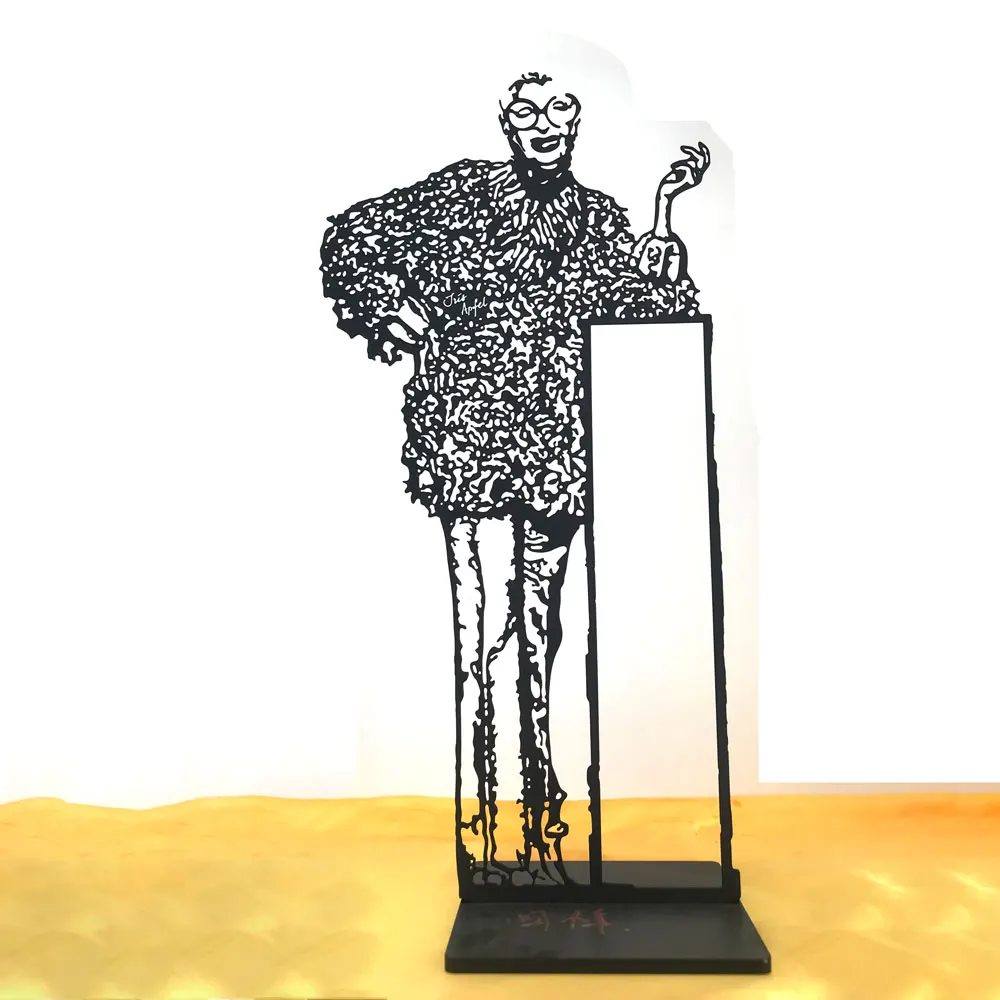 Custom Made Metal Desk Ornament For Home Living Room and Office Decor