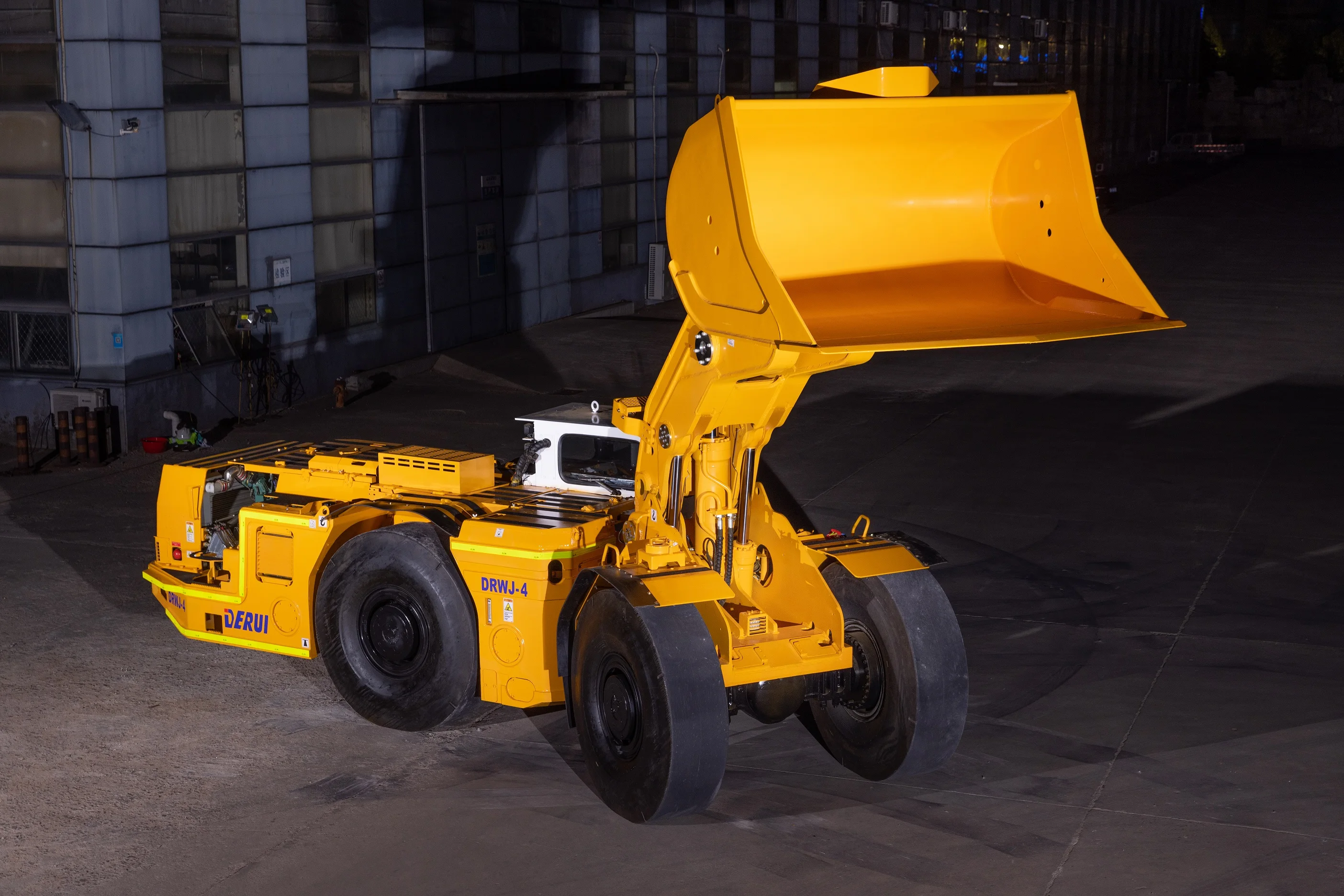 China New High Configuration Underground Mining L.H.D Loader DRWJ-4 (4CBN Bucket Volume& 10Ton Capacity)