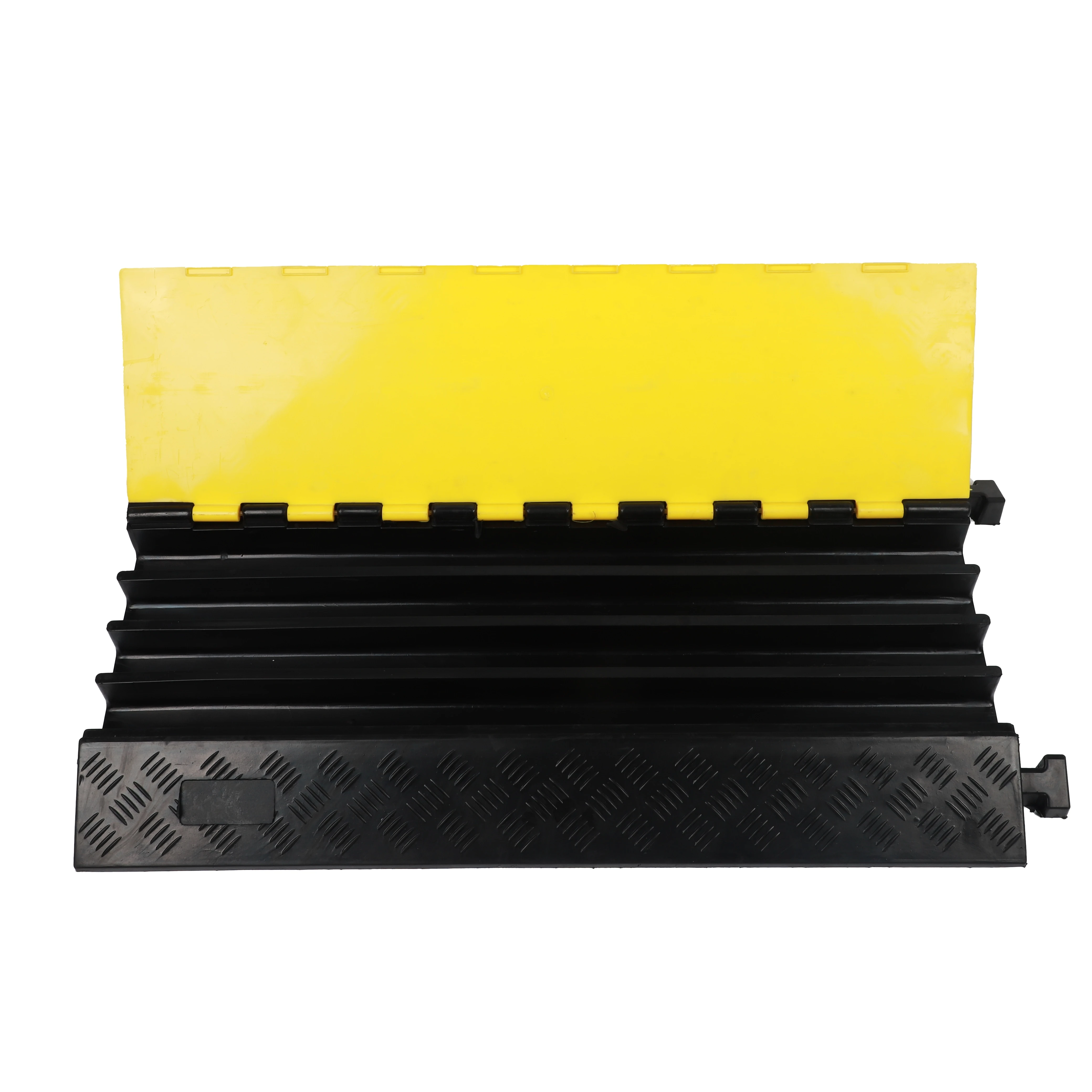 Heavy Duty  4 Channels PVC And Rubber Speed  Bump Car Ramps Cable Protector