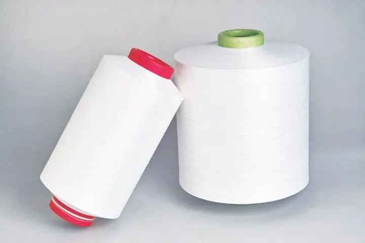 Best Price Cahrmkey 100%Polyester Bright Dty Spun 30/1 Polyester Puffy Yarn