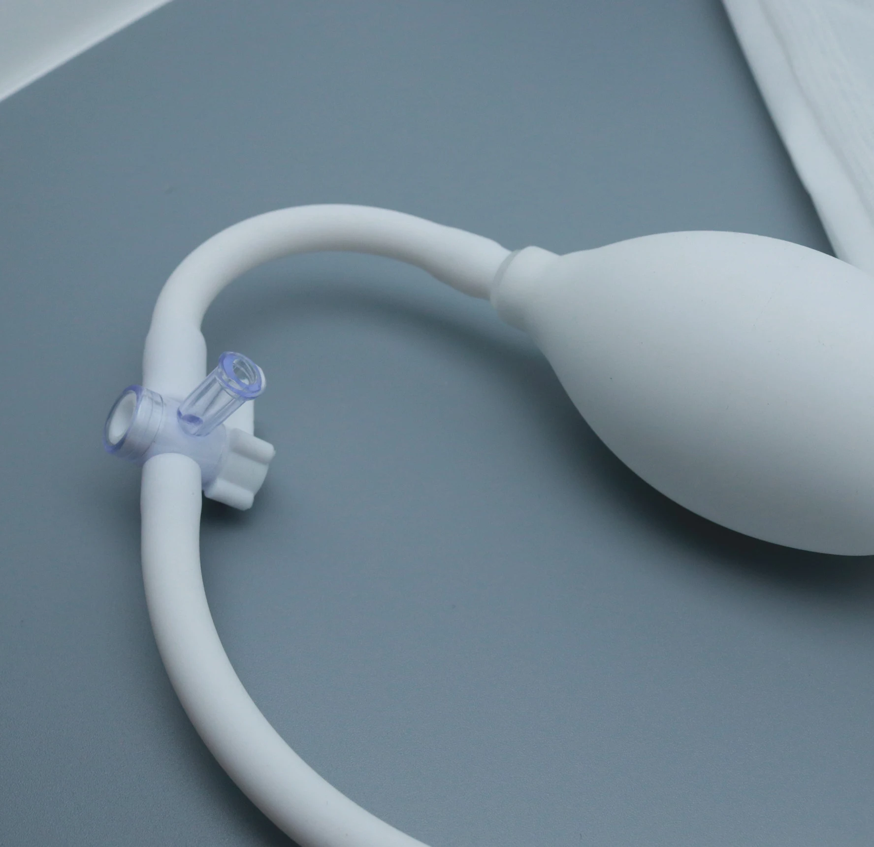 500ml 1000 MLdisposable medical tpu pressure infusor infusion bag with piston gauge