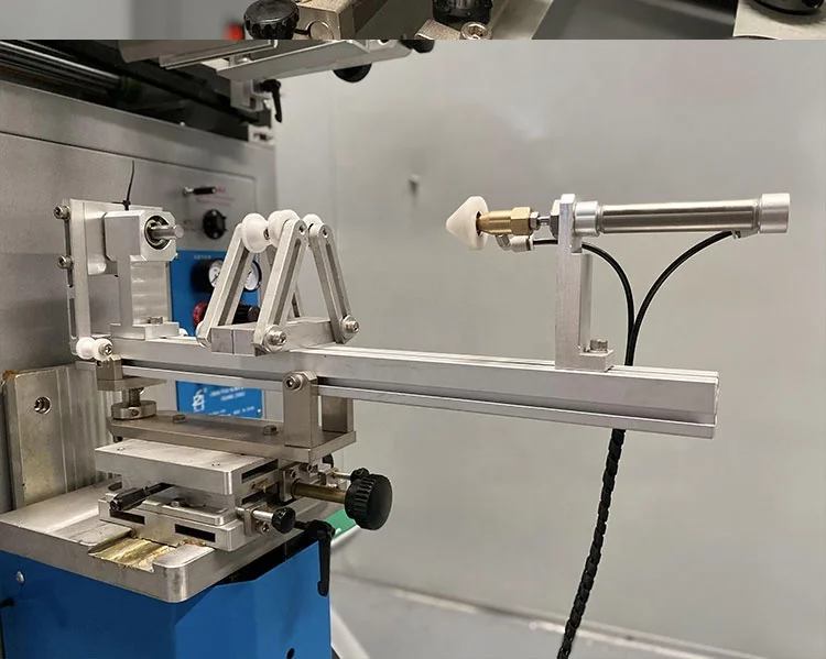 DM silkscreen printer high precision multi color round silk screen printing machine for cosmetic glass bottle