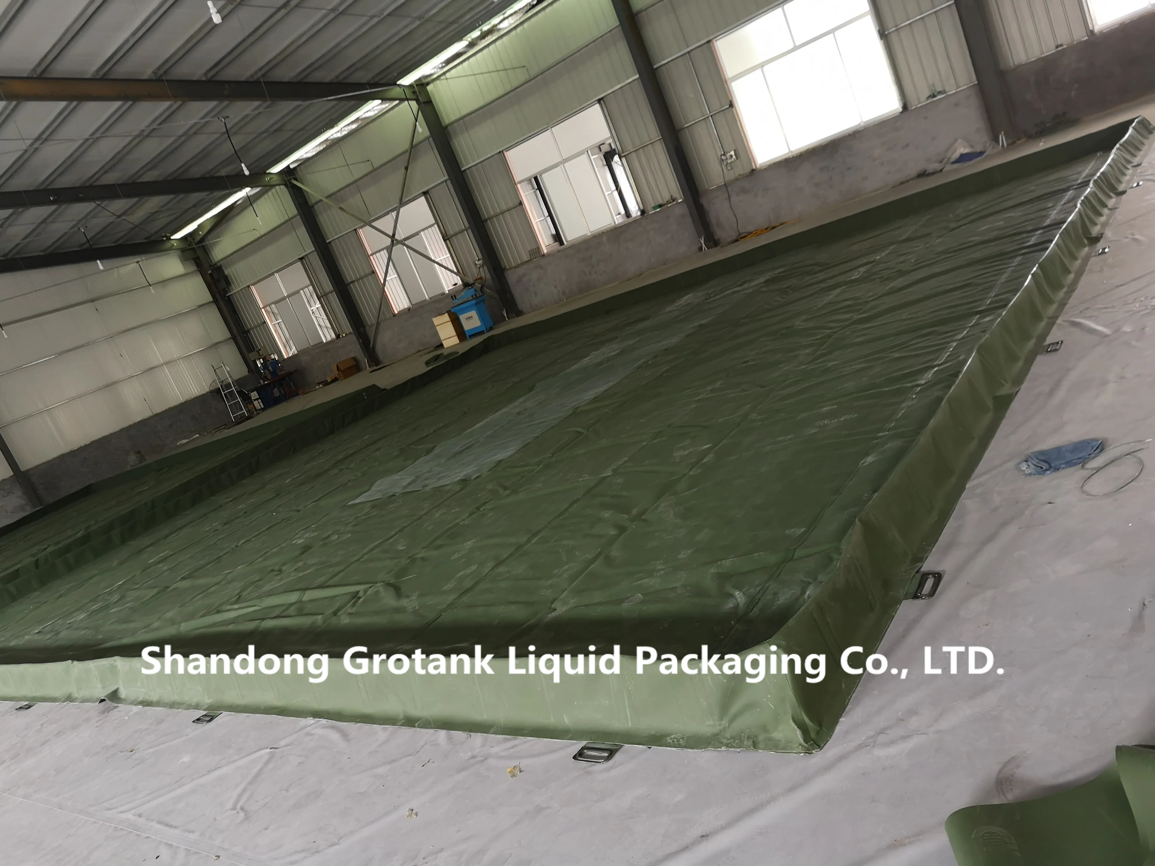
CE Approved Portable Environmental Protection Oil Spill Containment Berm 