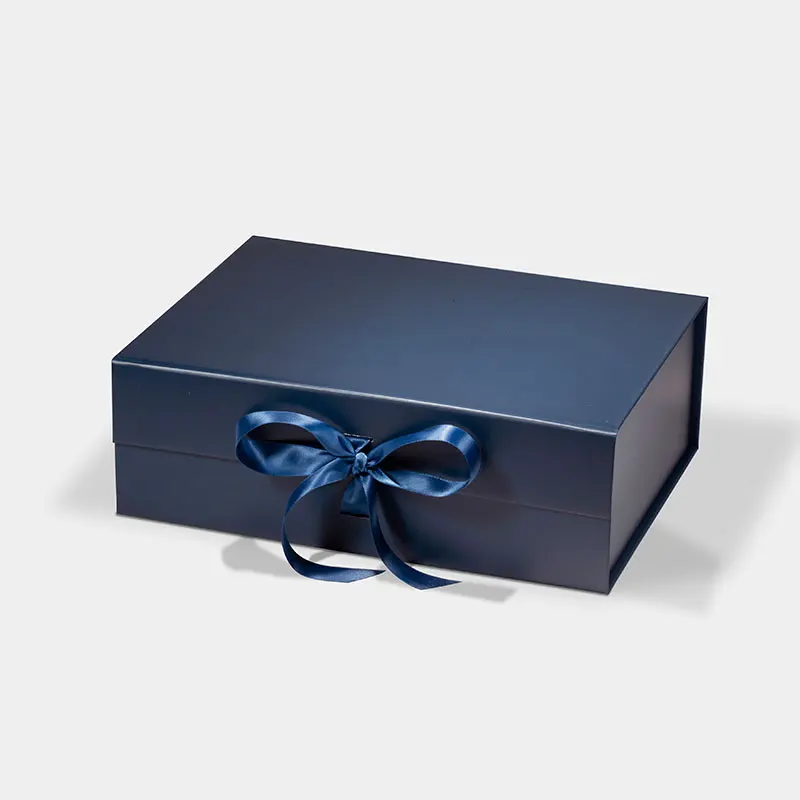 Eco-friendly recyclable navy blue cardboard foldable magnetic ribbon gift boxes in stock