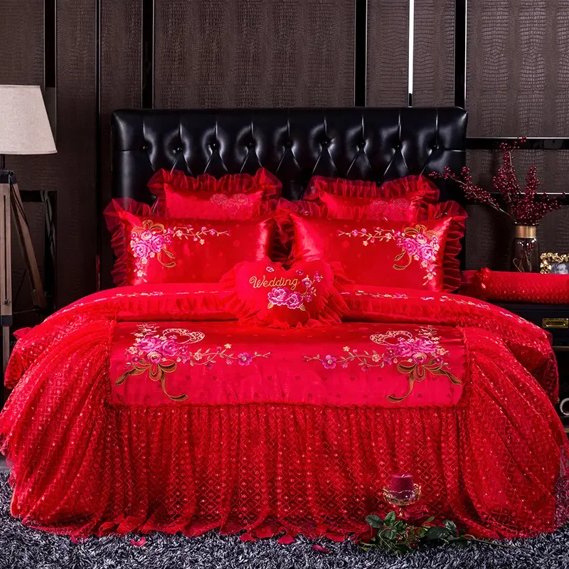 Wholesale Luxury Duvet Bedding Set King Size Silk Quilt Comforter Wedding Bed Sheet Cover Queen Size Bedding Sets