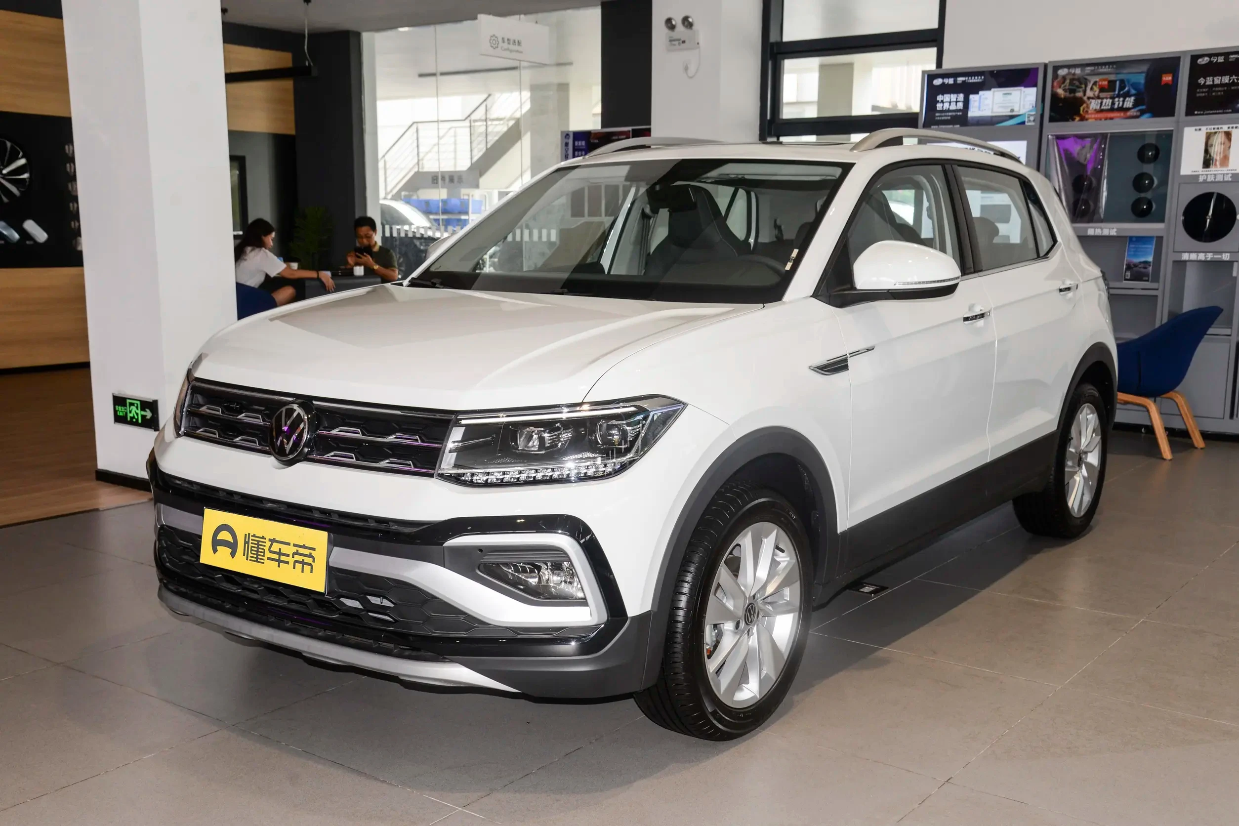 2024 недорогие новые автомобили для Volkswagen T-Cross 1.5l/300tsi Dsg Удобные 5 двери мест Lhd маленький внедорожник семья низкая цена Vw