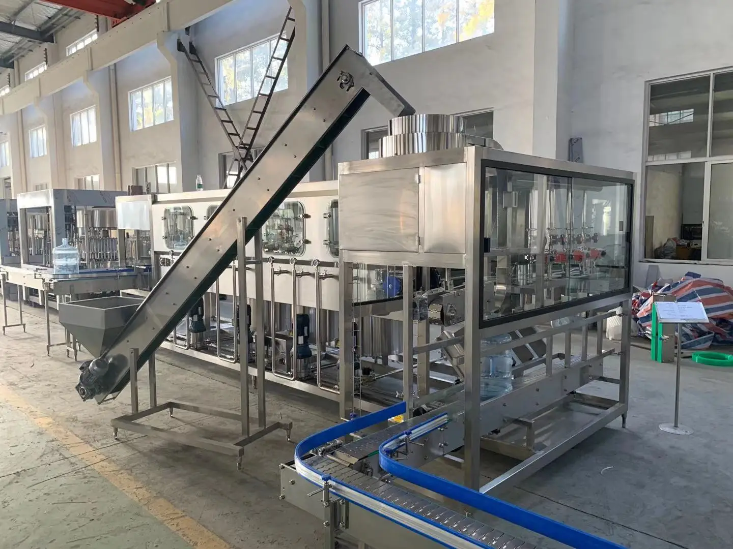 CE 150-3000 bph Complete automatic 5 gallon bucket water filling production