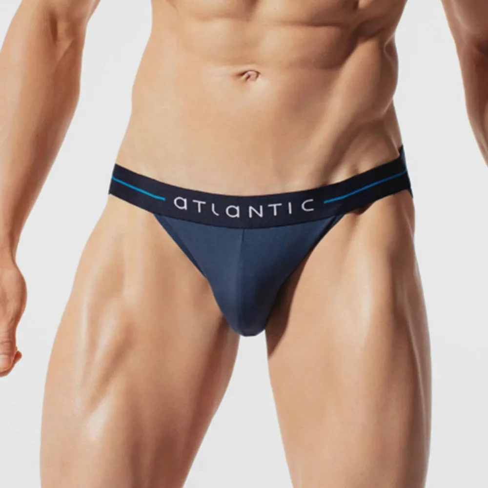 New 2022 fashion thong gay boy small sexy european mens thongs and g strings underwear bikini for men