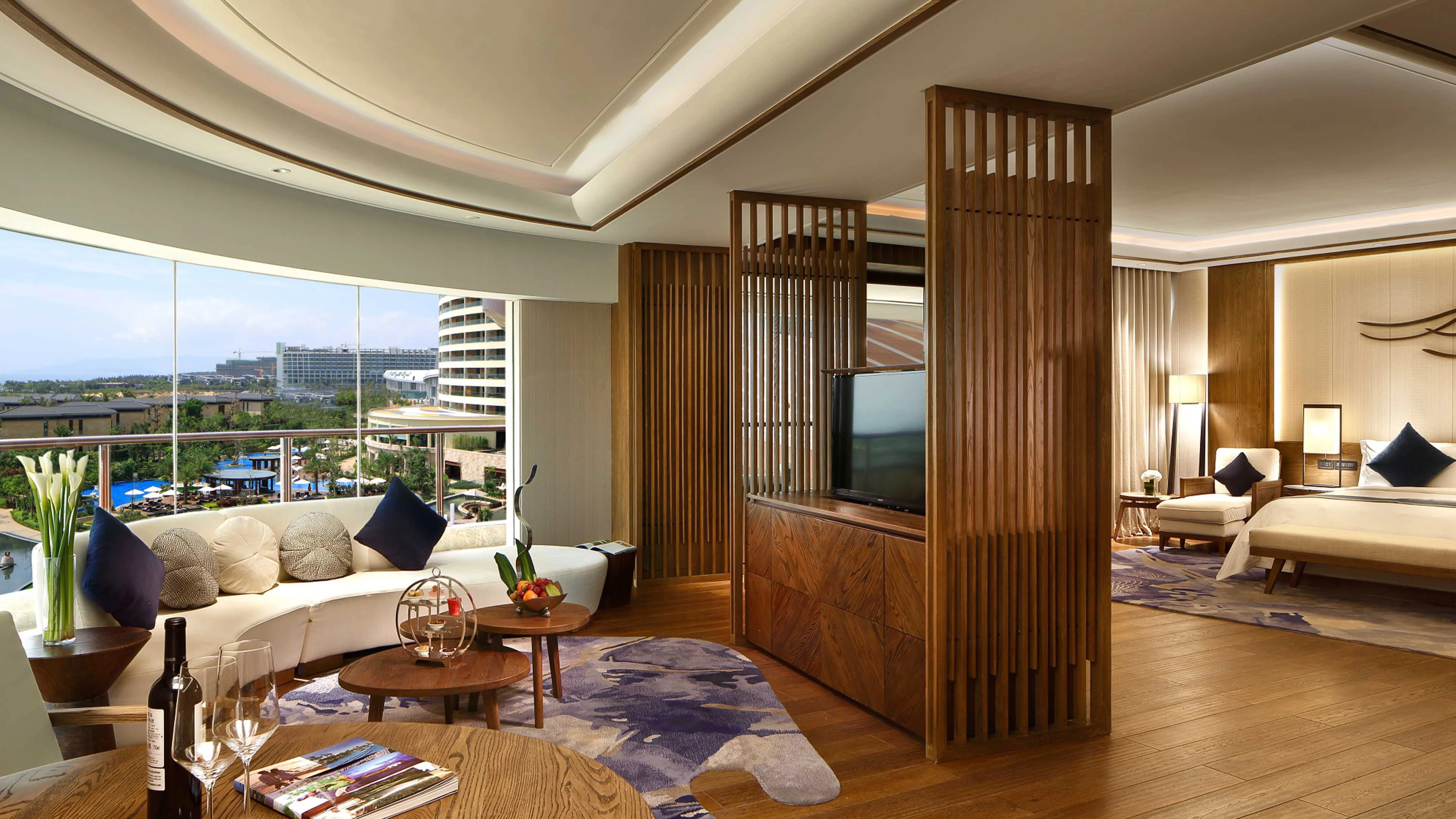 Factory wholesale modern luxury bedroom furniture set 5 star hotel