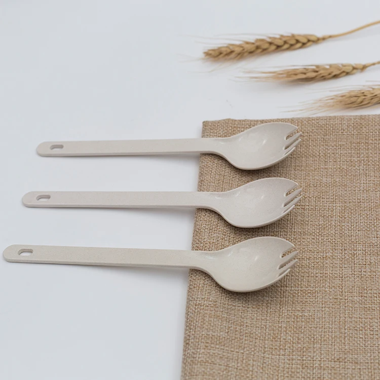 Integration Of Piercing Fork and Spoon Reusable PLA Bamboo Fiber Biodegradable Competable